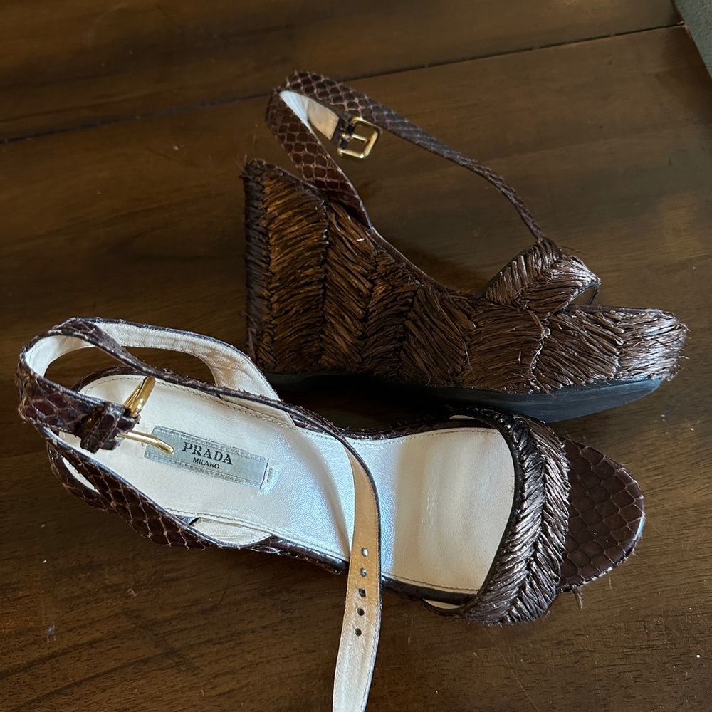 PRADA Wedge Heels, Woman’s Size 38.5 (U.S. 7.5). Designer Authentic Prada Heels